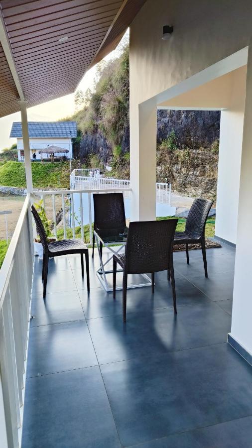 Happy Holidays Resort Kanthalloor Экстерьер фото